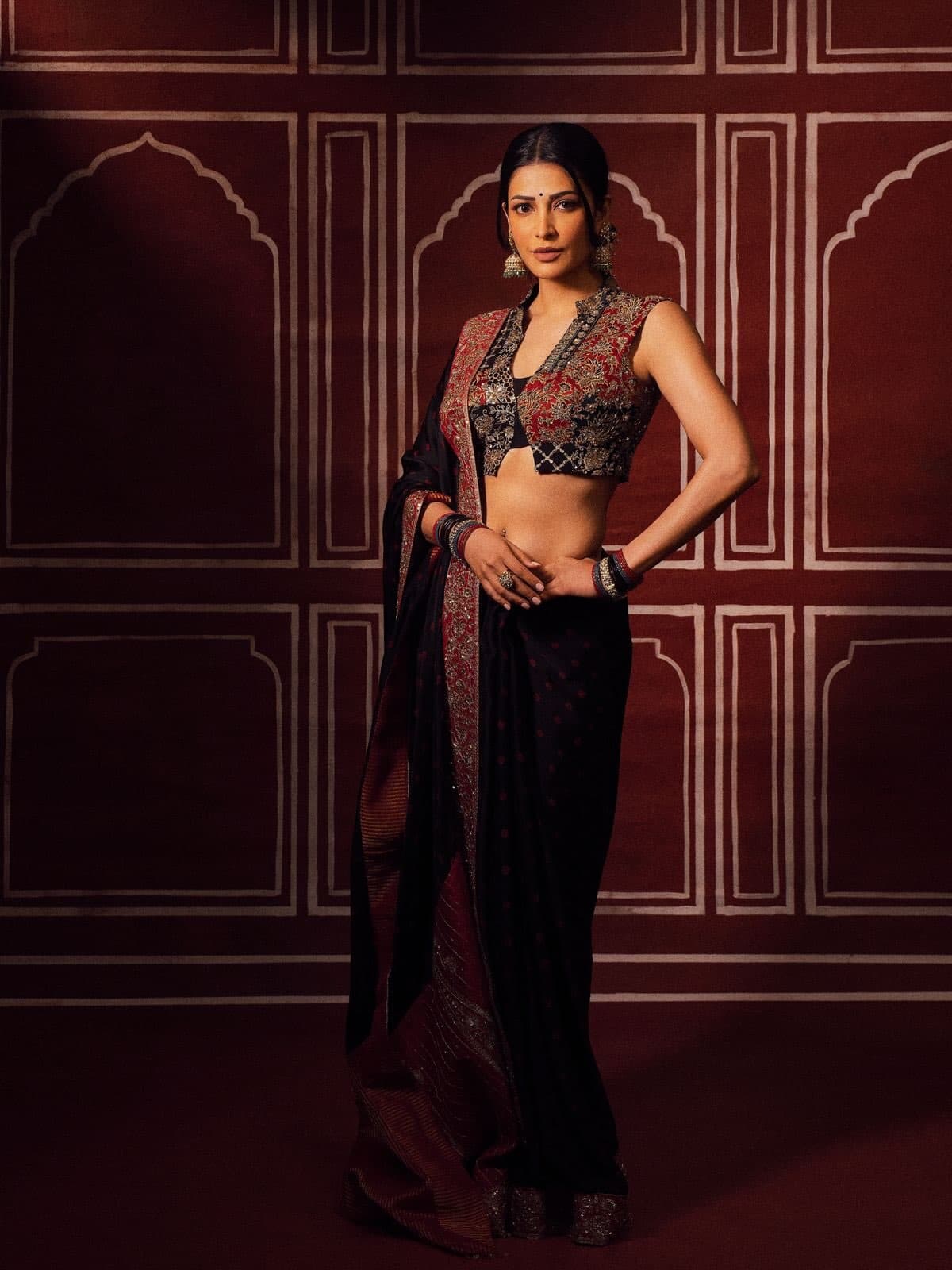 Shruti Haasan in Gulabi Jewellery: A Love Song Rendered in Metal and Fabric