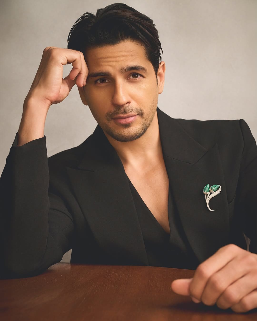Sidharth Malhotra Makes a Case for the Black Suit Again