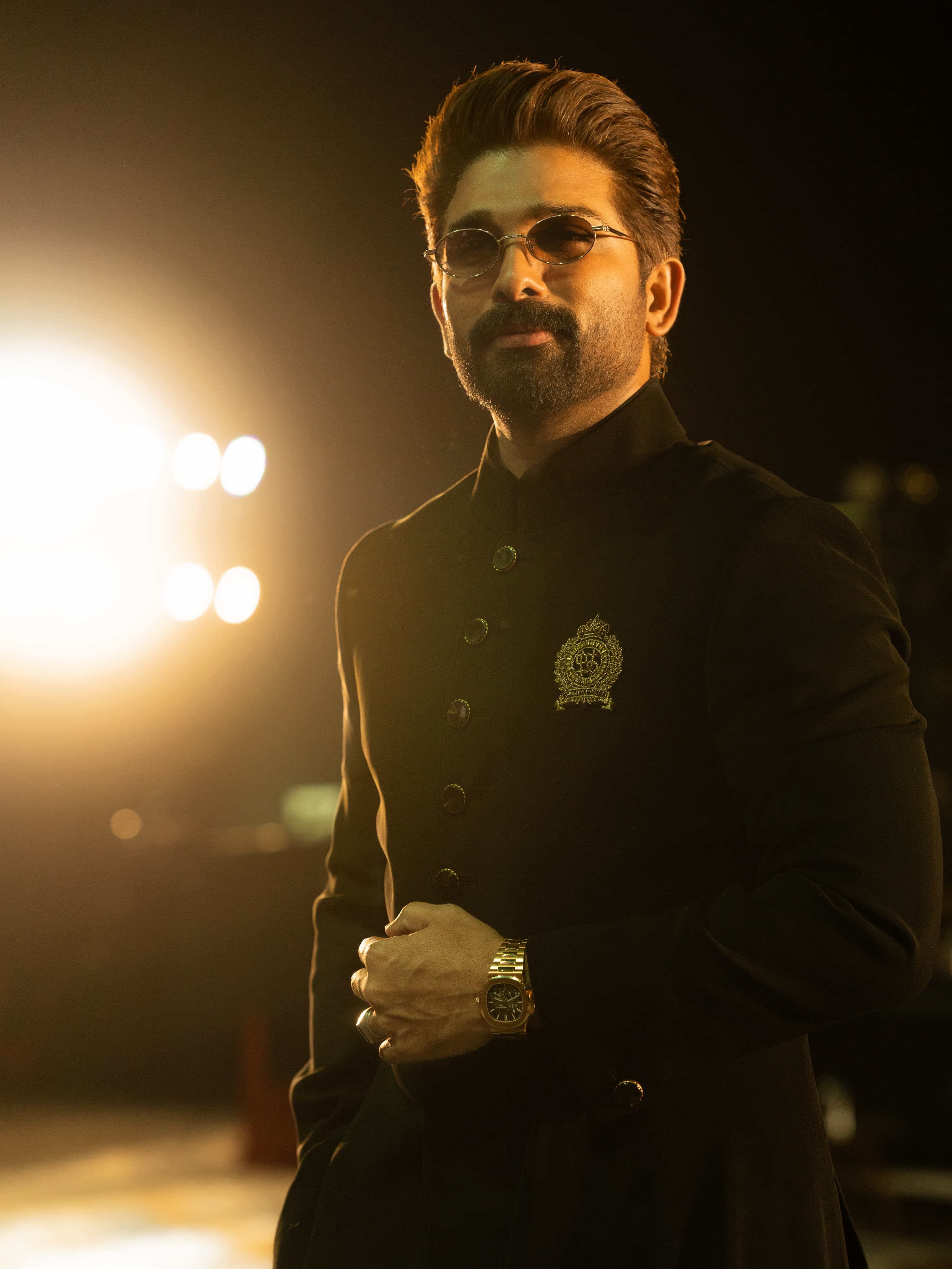 Allu Arjun’s Black Bandhgala Moment, Cut With a Stylist’s Precision