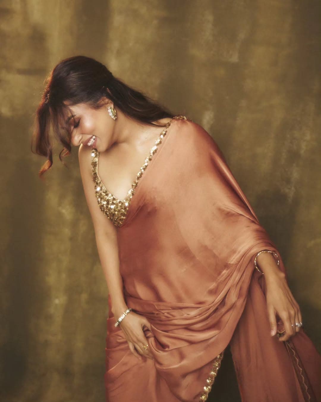 Sargun Mehta’s Laxman Glow, Signed by Anurati Saxena